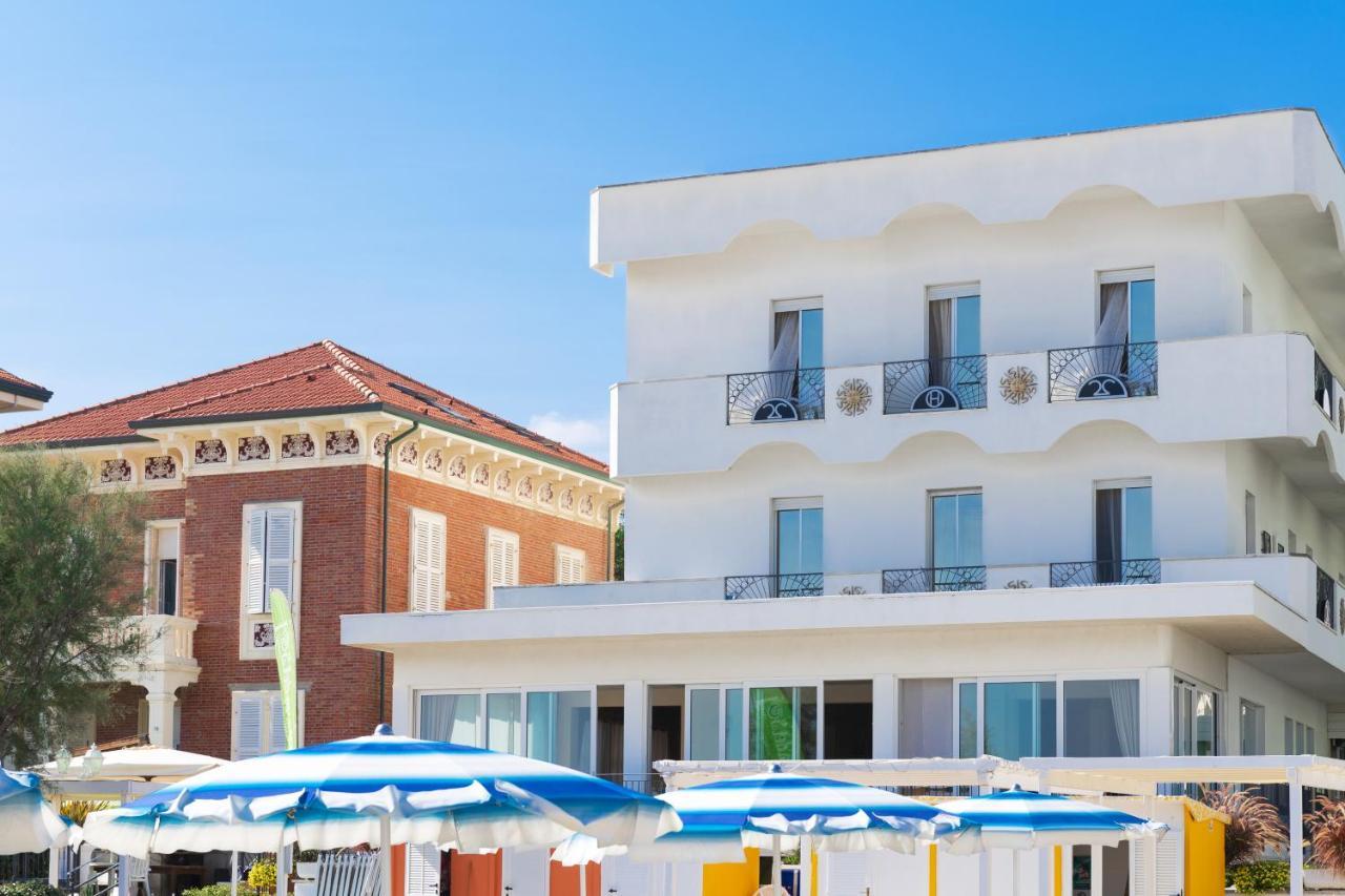 Hotel Orizzonte Белариа-Игеа Марина Екстериор снимка