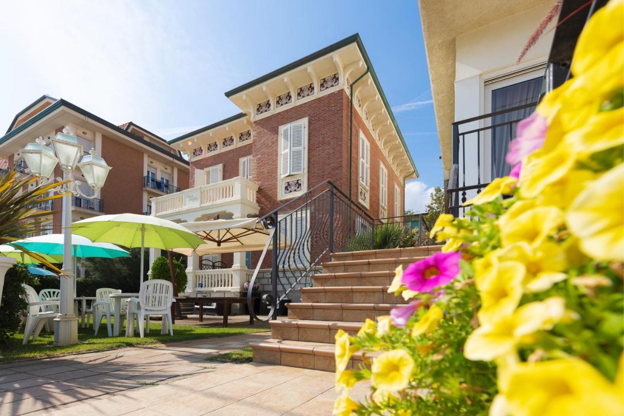 Hotel Orizzonte Белариа-Игеа Марина Екстериор снимка